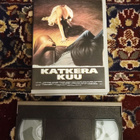Katkera kuu VHS - pikkukuva 4