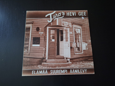 TURO'S HEVI GEE - ELÄMÄÄ SUUREMPI ÄÄNILEVY . LP