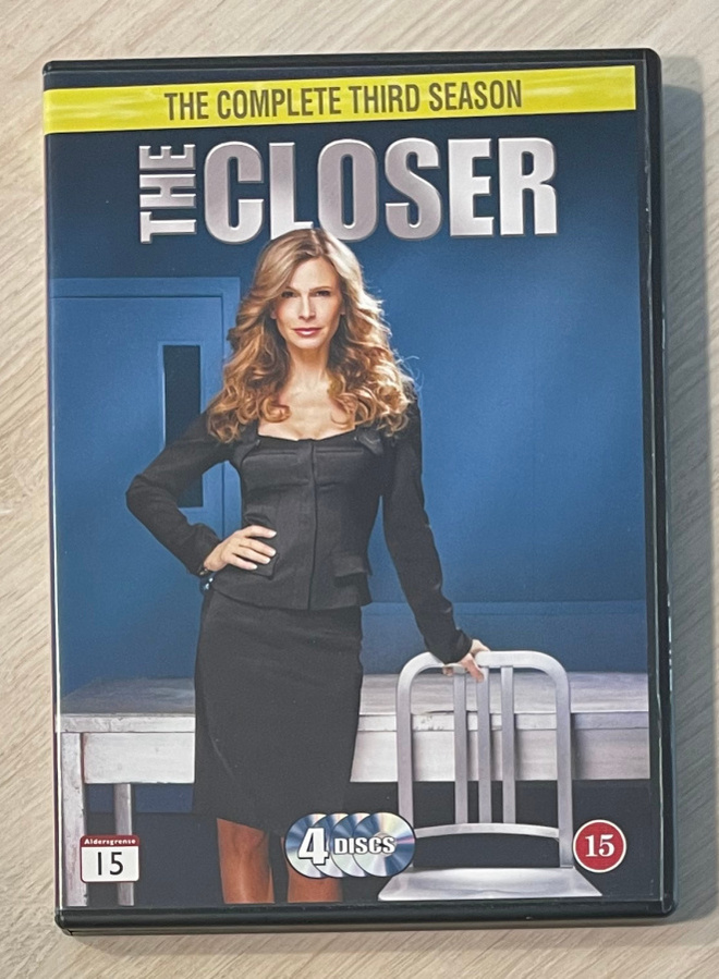 Ratkaisija (The Closer): Kausi 3 (4DVD) Kyra Sedgwick