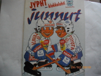 JyP HT kiekkolehti - junnut 1995-96 (10.11)