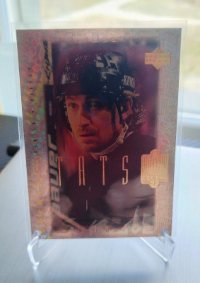 1999 Great Stats Living Legend Wayne Gretzky #GS2