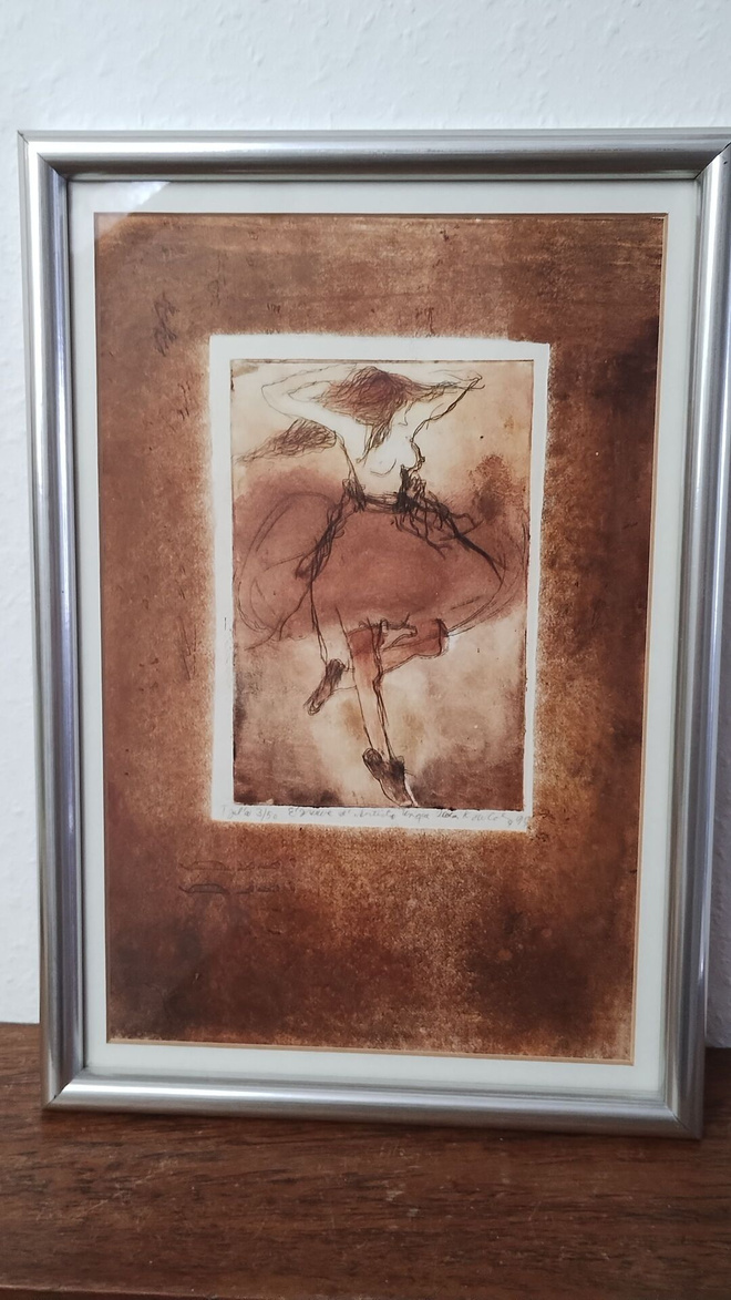 Helmi Koiviola  TANSSIJA grafiikka v.1995