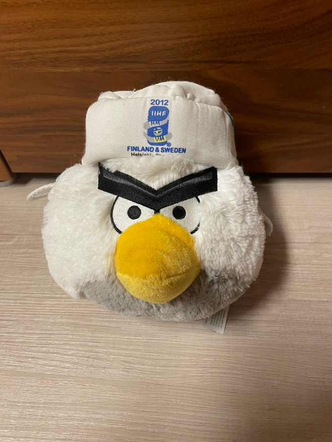 Angry birds Hockey bird  kisamaskotti MM 2012