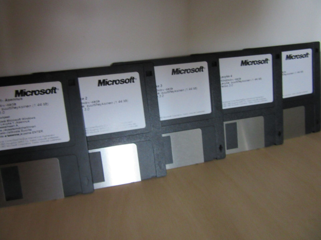 MS Works 3.0 asennuslevykkeet 1993