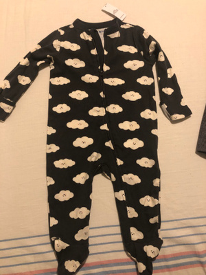Old Navy uusi body 6-9 kuukautta