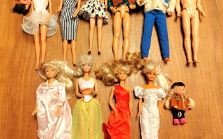 Barbie - Nukkeja