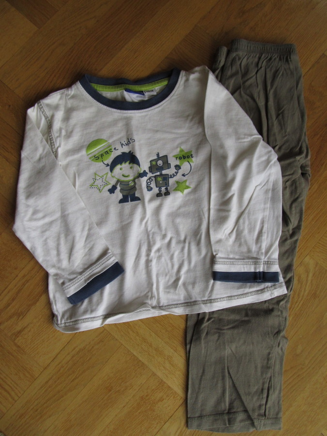 Poikien Lupilu Space Kids pyjama koko 110 / 116