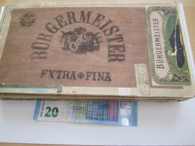 VANHA Sikari Rasia Burgermeister Extra Fina 1900-l Strenberg