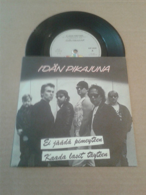 Idän Pikajuna - Ei Jäädä Pimeyteen 7" ps 1985 rock