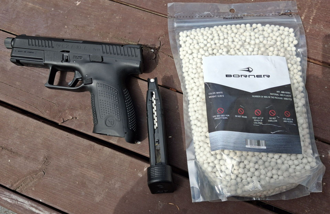 CZ P-10 C ilmapistooli 6 mm