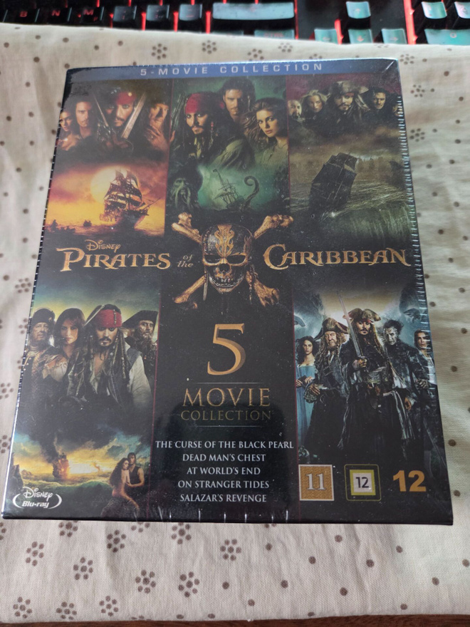 Pirates of the Caribbean 5 movie collection UUSI MUOVEISSA