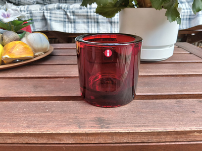 Marimekko / Iittala punainen Kivi tuikku 80 mm