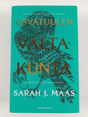 Sarah J. Maas : Usvatuulen valtakunta (erikoispainos)