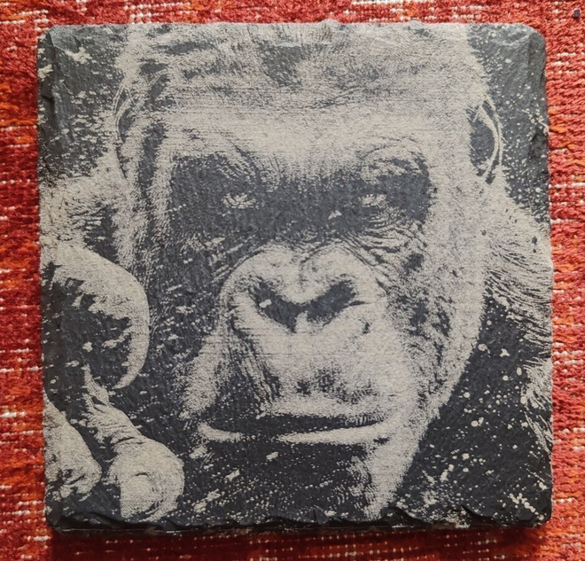 Mukinlalunen Luonnonkivi Gorilla