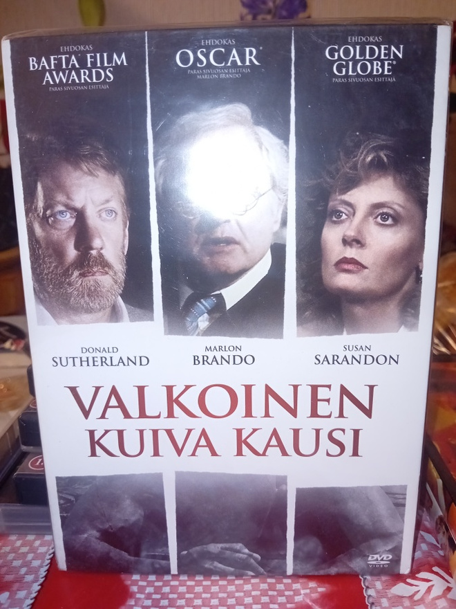 Dvd Valkoinen kuiva kausi ( UUSI  ) SIS POSTIKULU