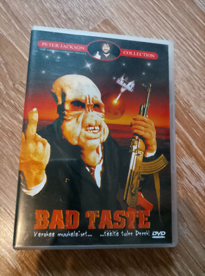 Peter Jackson: Bad Taste suomi-dvd