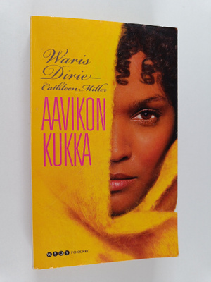Waris Dirie ym. : Aavikon kukka