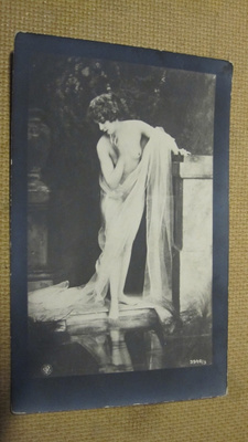 vintage pin-up postikortti - 1900-luku alku