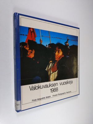 Valokuvauksen vuosikirja 1988