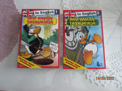 Aku Ankan taskukirjat: In English 1 ja 3 #