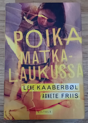 Lene Kaaberbøl & Agnete Friis - Poika matkalaukussa