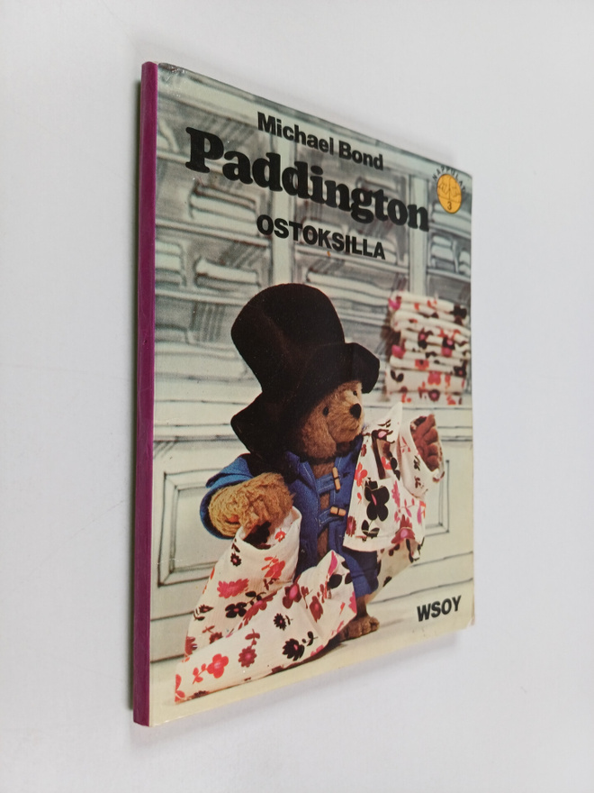 Michael Bond : Paddington ostoksilla