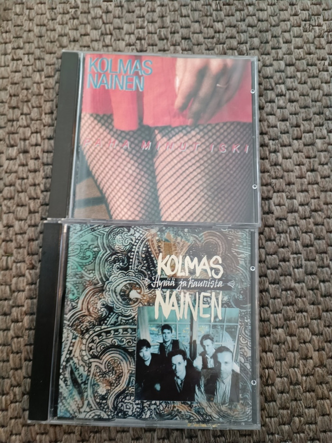 Kolmas Nainen: 2cdtä.