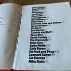 A MELODY MAKER BOOK TODAYS SOUND - pikkukuva 2