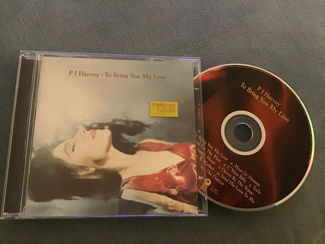 PJ Harvey . To bring you my love CD