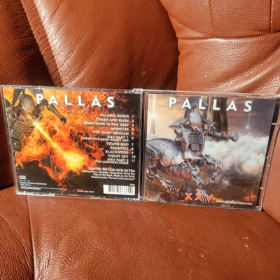 PALLAS -Xxv CD+DVD