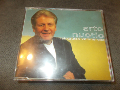 CDM ARTO NUOTIO ** RAKKAUTTA VÄLIMERELLÄ **