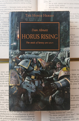 Dan Abnett - Horus Heresy 1 • Horus Rising (paperback)