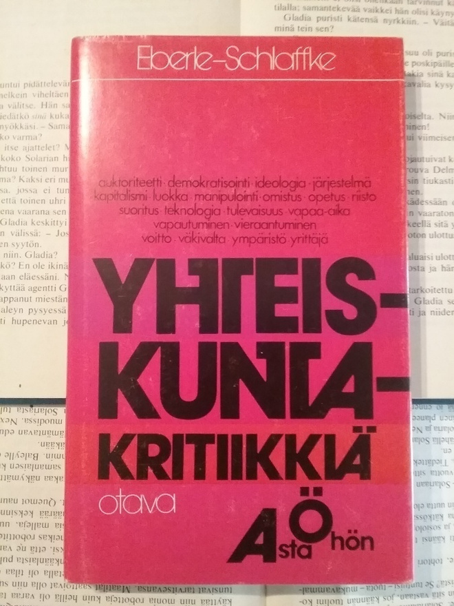 Eberle, Schlaffke - Yhteiskuntakritiikkiä A:sta Ö:hön