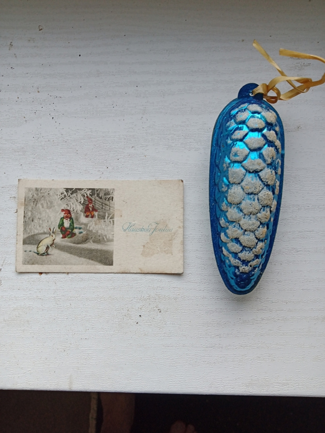 Vanha pikku joulukortti 9cm x 5cm / Hauskaa Joulua.