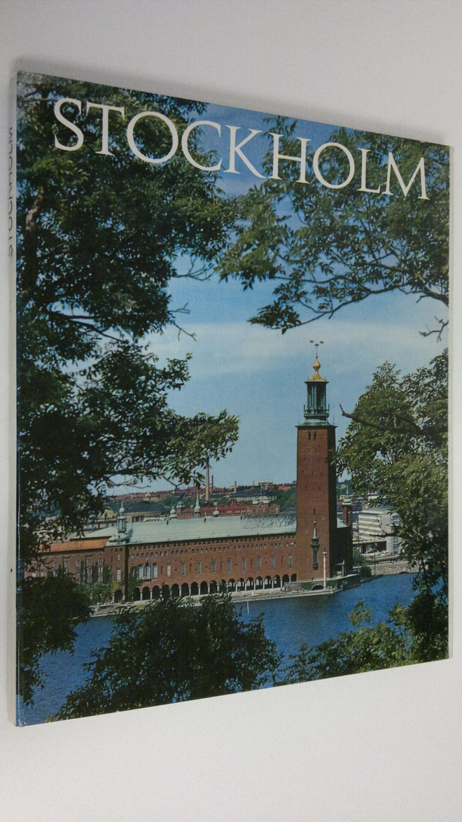 Stockholm : Staden på vattnen - The city on the water - D...