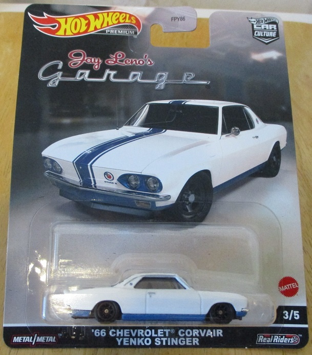 Chevrolet Corvair Yenko Stinger White 1966 Hot Wheels 1:64