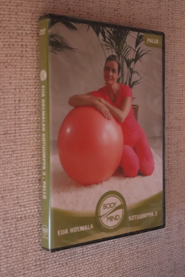 DVD Eija Holmalan Kotijumppa 3 Pallo ( uusi)