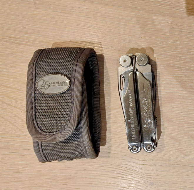 Leatherman Wave 25th anniversary model