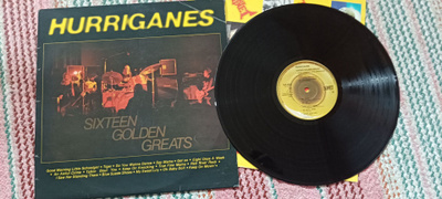 Hurriganes LP sixteen golden Greats Sonet