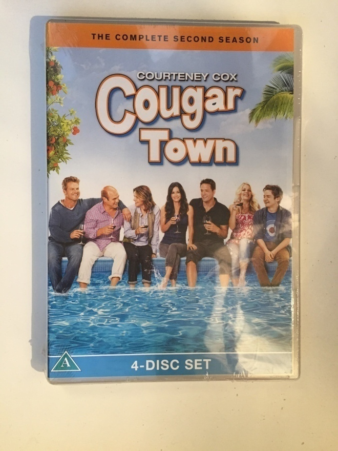Puumanainen : Kausi 2 (4DVD) Courteney Cox (UUSI)