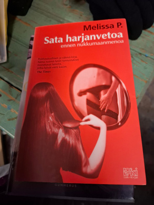 Melissa P Sata harjanvetoa ennen nukkumaanmenoa