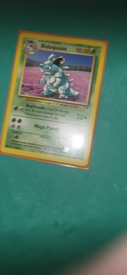 Nidoqueen #32 Pokemon Legendary Collection RARE card