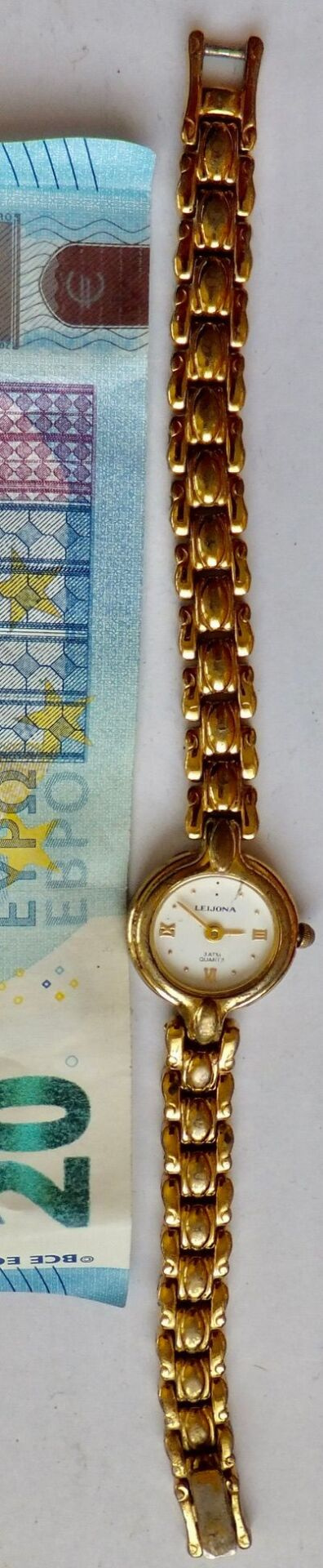 VANHA Kello Leijona 3 atm Water Resistant Nätti
