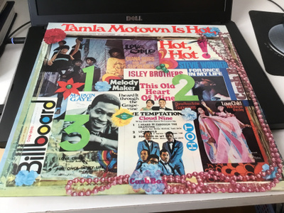 Tamla Motown is Hot Hot Hot 3 Lp ger hyvä ex