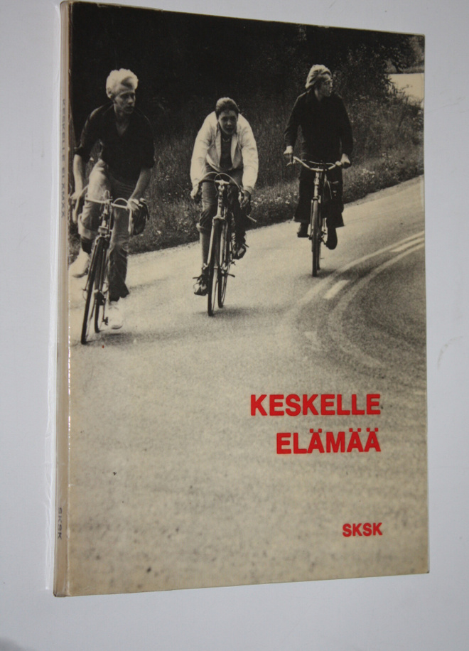 Hannu ym. (toim.) Kuosmanen : Keskelle elämää : kirkkopäi...