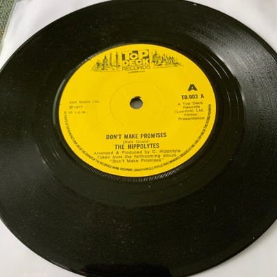 THE HIPPOLYTES: Dont Make Promises * I Love Sue * UK 1977
