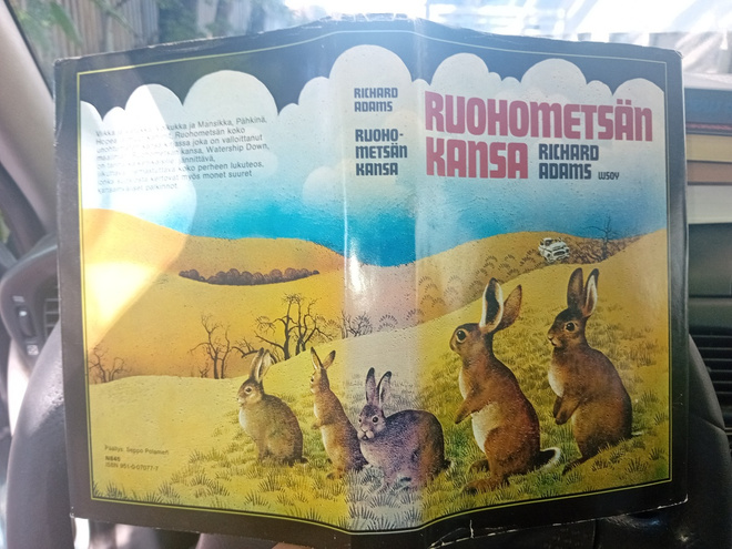Richard Adams : Ruohometsän kansa  ( SIS POSTIKULU  )