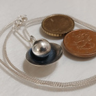 Design Elis Kauppi, Hopea riipus kaulakoru 813H 925 - pikkukuva 3