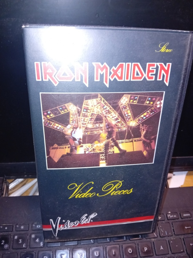 VHS Iron Maiden Video Pieces VIDEO E.P. ( SIS POSTIKULU