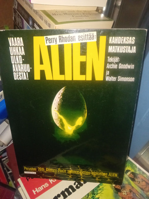 ALIEN ( 1979 sarjakuva-albumi ) SIS POSTIKULU